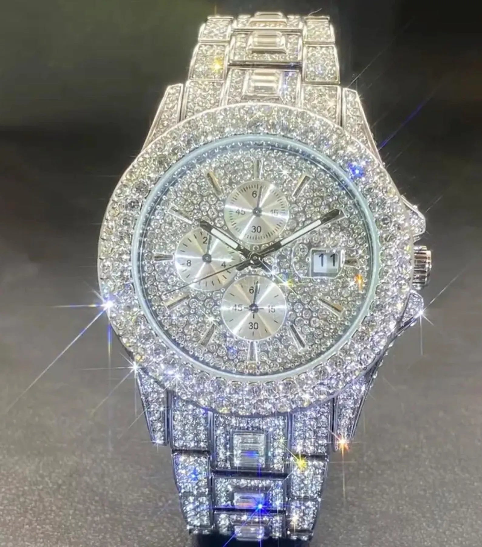 Men’s Iced Out Chronograph Watch – Fully Diamond Silver‑Tone Luxury Timepiece